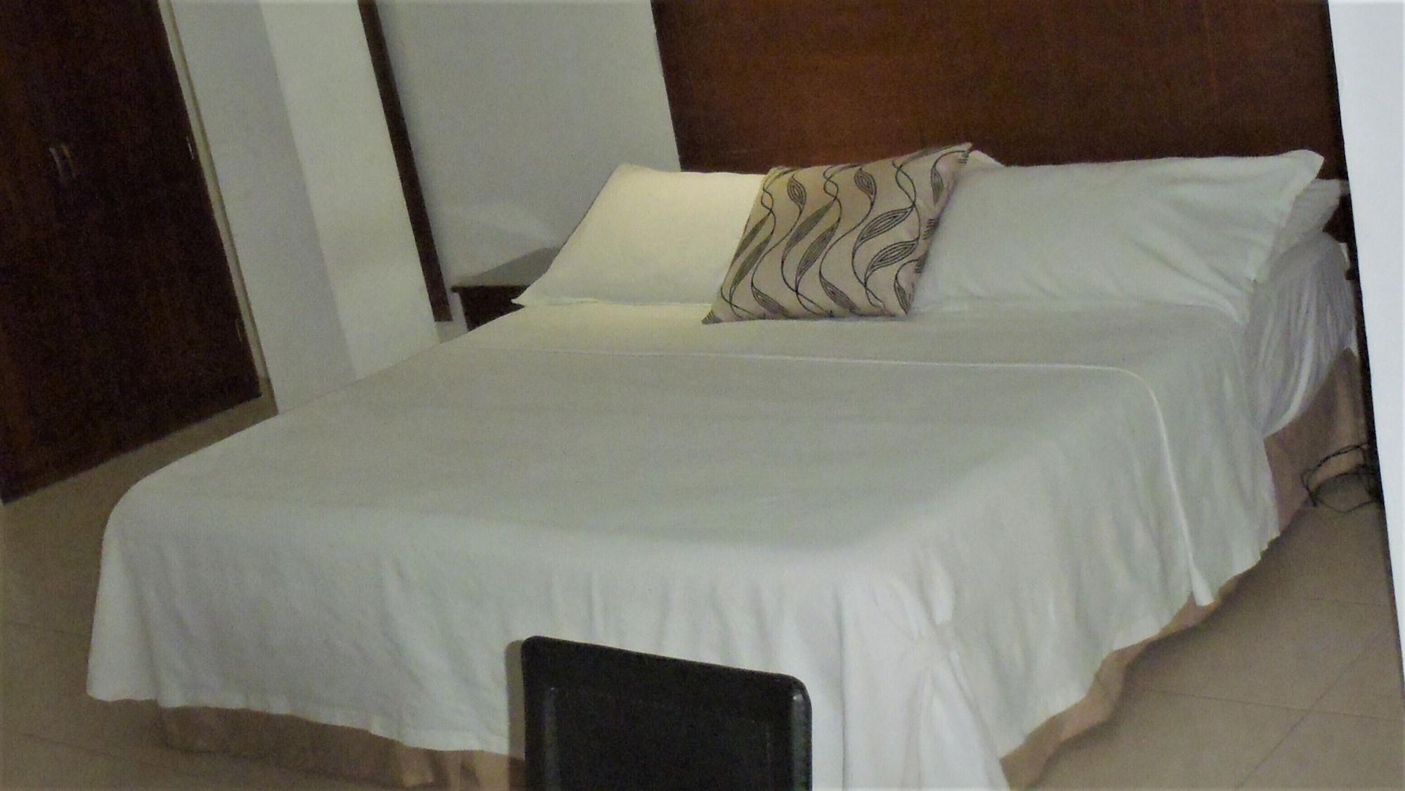 Hotel Coral Reef Cartagena Екстер'єр фото
