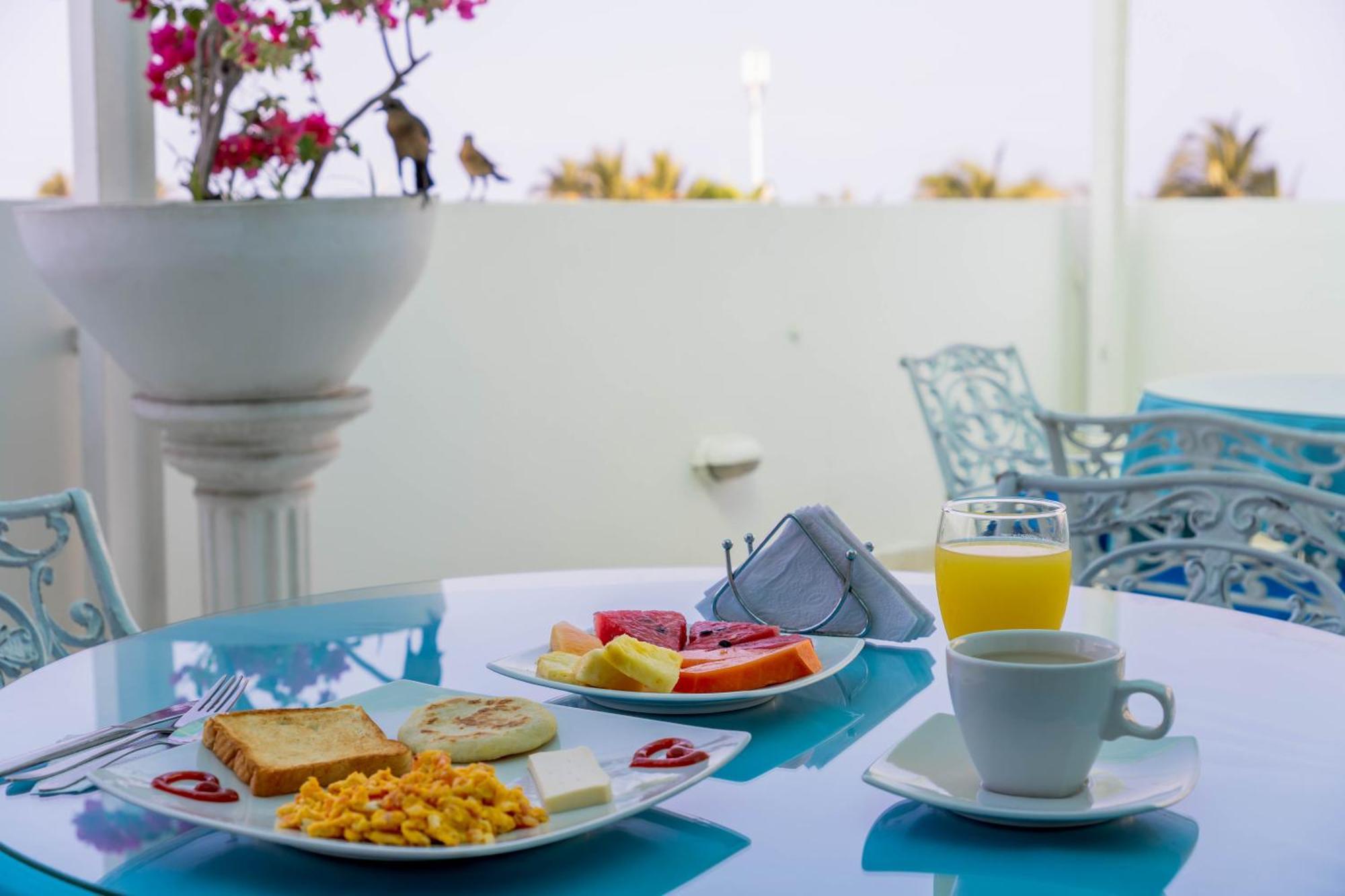 Hotel Coral Reef Cartagena Екстер'єр фото